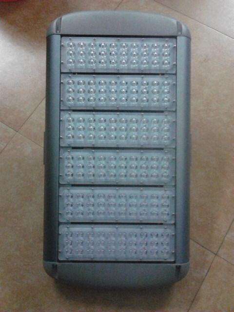 ����LED·���^